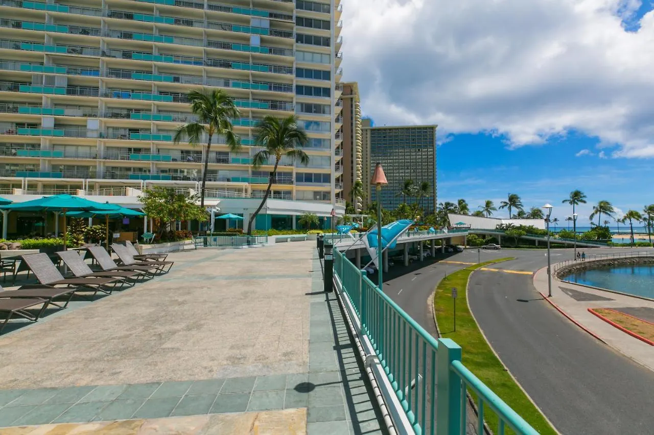 Ilikai Tower 1421 City View 1Br Honolulu Apartment